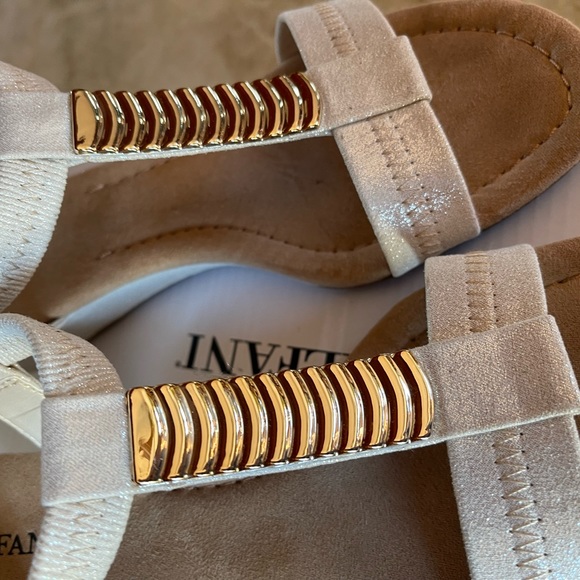 Alfani, gold, shimmer, wedge - Picture 5 of 8